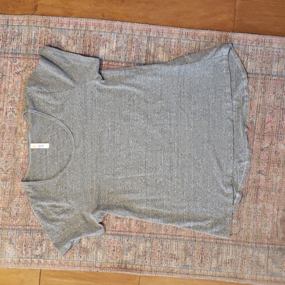 LuLaRoe Classic Tee